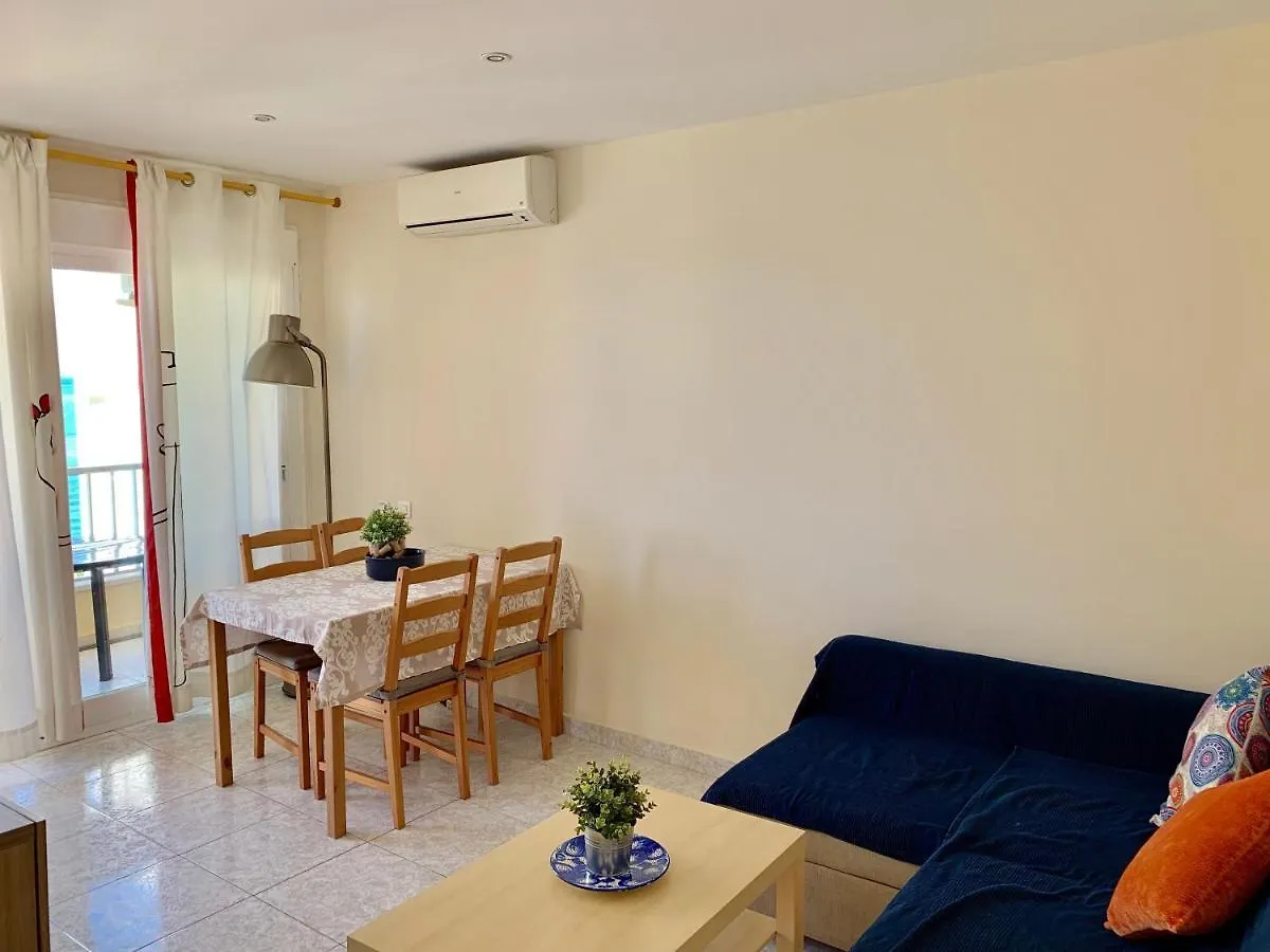 Neptuno Beachfront Apartments Marbella